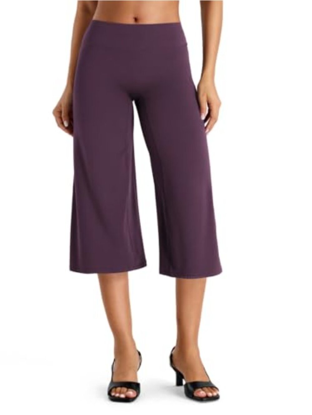 YEOREO Ease No Front Seam Capris for Women Low Rise V-Back Yoga Pants